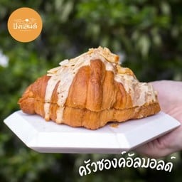 ครัวซองค์อัลมอนด์