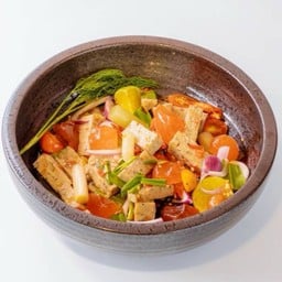 เหลา (หมูยอไข่แดงเค็ม)