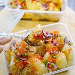 ยำส้มโอ สุดแซ่บๆ