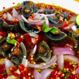 เหลาไข่เยี่ยวม้า