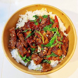 ผัดกะเพราเนื้อ