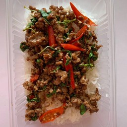 ข้าวผัดกะเพราหมูสับ