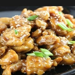 ข้าวหน้าไก่ผัดเนย