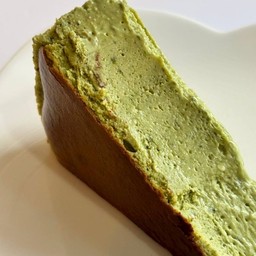 KENN’S Bakery
