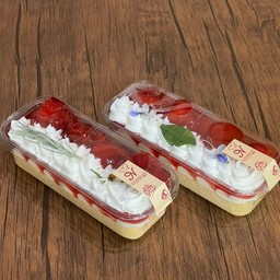 Strawberry Jam Custard Cake