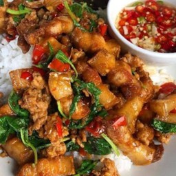 ข้าวครัวแซ่บ