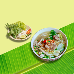 ก๋วยจั๊บญวน / Bánh canh sườn chả lụa