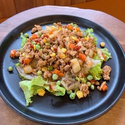 ก๋วยเตี๋ยวเส้นใหญ่แห้งผัดหมูสับ