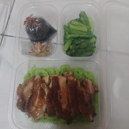 3พี่น้องหมี่หยกไก่ย่าง &ยำ ฮาลาลฟู้ด