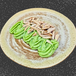 คัสตาร์ดใบเตย+อัลมอนด์