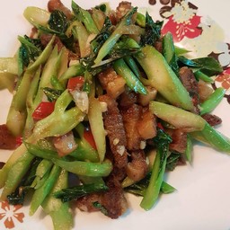ข้าวผัดคะน้าหมู3ชั้น