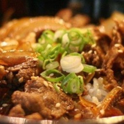 ข้าวหน้าเนื้อวัว+ไข่ออนเซน