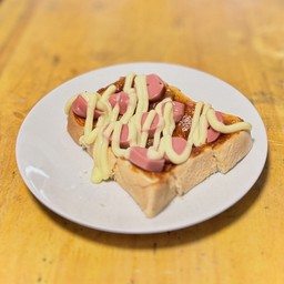 ปังปิ้งพริกเผาไส้กรอกมายอง (Delivery)