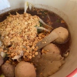 อาหารตามสั่ง ก๋วยเตี๋ยว ตำยำ ชา กาแฟ คลอง5ลำลูกกา