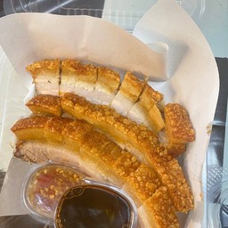 ชุดหมูกรอบ L (200กรัม)