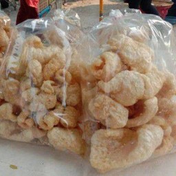 ร้านก๋วยเตี๋ยวเนื้อตุ๋นวุฒิดี้