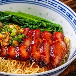 บะหมี่หมูแดงพิเศษ