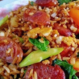 ข้าวผัดกุนเชียง