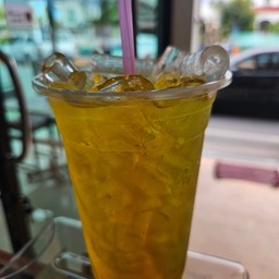 เก็กฮวย แก้ว