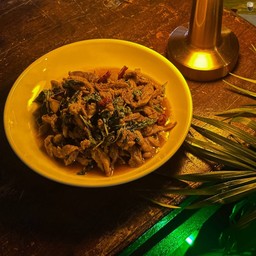 ผัด กะเพรา