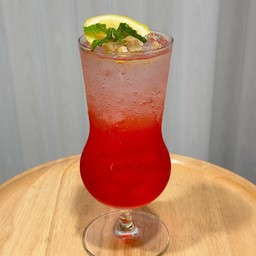 สตรอเบอร์รี่โซดา Strawberry Soda