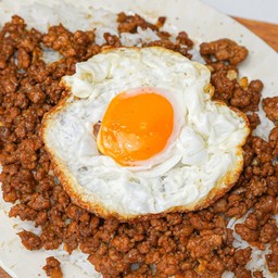 ข้าวหมูซีอ้ว+ไข่ดาว