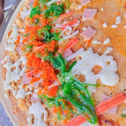 เครปพริกเผา ชีส เบคอน ปูอัด ไข่กุ้ง ยำสาหร่าย