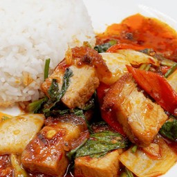 ข้าว ผัดพริงแกง(ไม่ใส่นม)