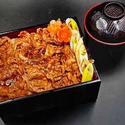 Wagyu Beef Sukiyaki Jyu Set