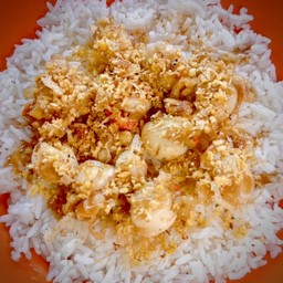 ข้าวราดหอยเชลล์กระเทียม