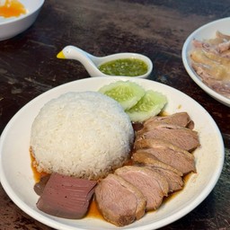 ข้าวหน้า  เป็ดพะโล้