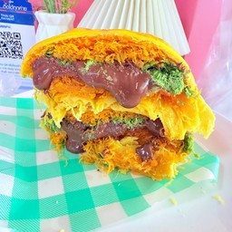 เปี๊ยะโมจิดูไบนูเทลล่าฝอยทอง