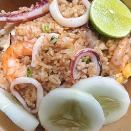 ข้าวผัดทะเล