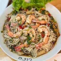 ยำขนมจีน กุ้ง
