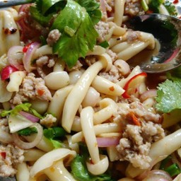 ยำเห็ดชิเมจิ+เห็ดเข็มทอง+หมูสับ