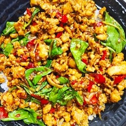 กะเพราหมูสับ