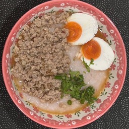 โจ๊กไข่เค็มหมูสับ