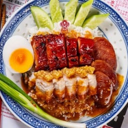 ข้าวหมูแดง+หมูกรอบพิเศษ