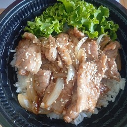 ข้าวหน้าหมูเทอริยากิ