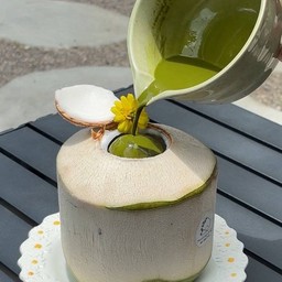 Fresh Coconut ( Matcha / Espresso )