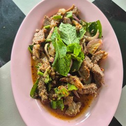 น้ำตกเนื้อ