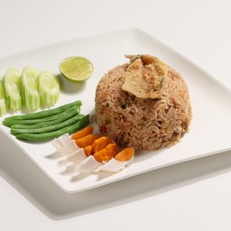 ข้าวผัดน้ำพริกลงเรือ
