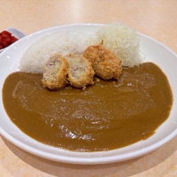 แกงกะหรี่ โคร๊อกเกะมันฝรั่ง Potato Croquette Curry