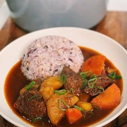 ข้าวหน้าสตูเนื้อ