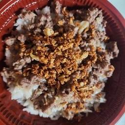 [อร่อยซ่ากับโค้ก] ผัดกระเทียม ราดข้าว +  โค้ก ออริจินัล (กระป๋อง) 