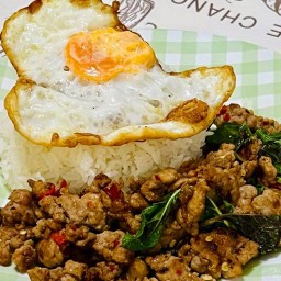 กะเพราเด็กอ้วน