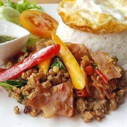 ข้าวกระเพรารวม