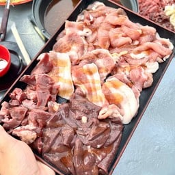 ชุดหมูสด/จาน