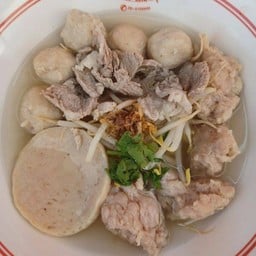 ก๋วยเตี๋ยวนายฮุยเอื้ออาทร Nood