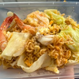 ผัดมาม่า